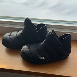 The North Face Kids Black Quilted Boots